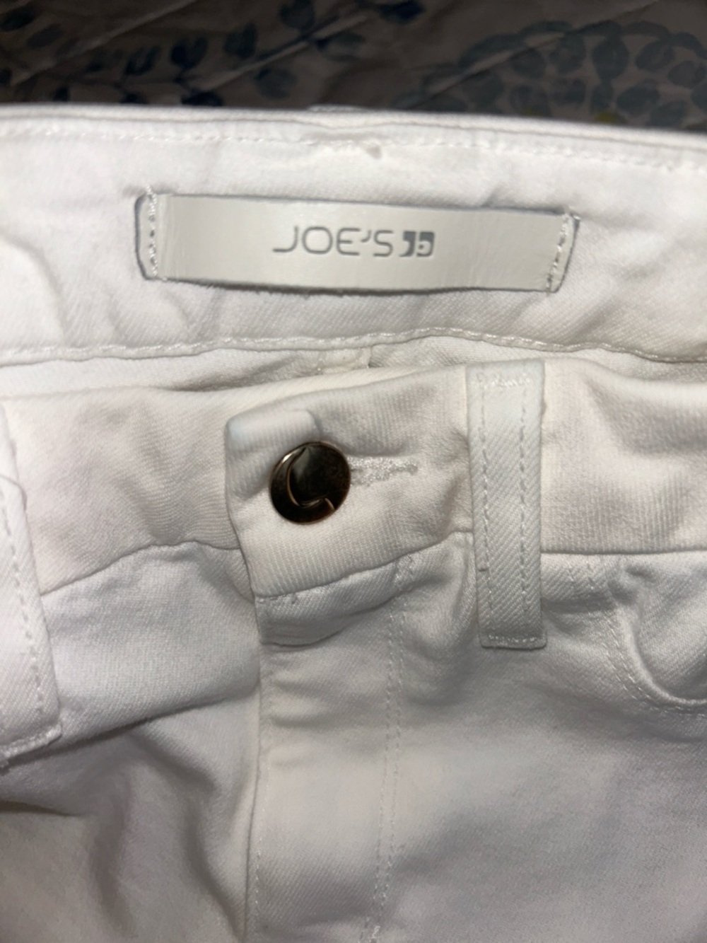 Joe’s Jeans size 27 ( flawless high rise honey) - Picture 3 of 6